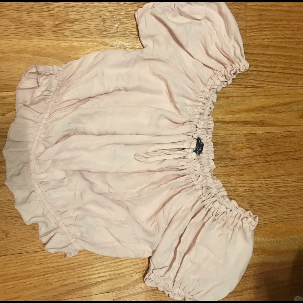 Brandy Melville off the shoulder crop top